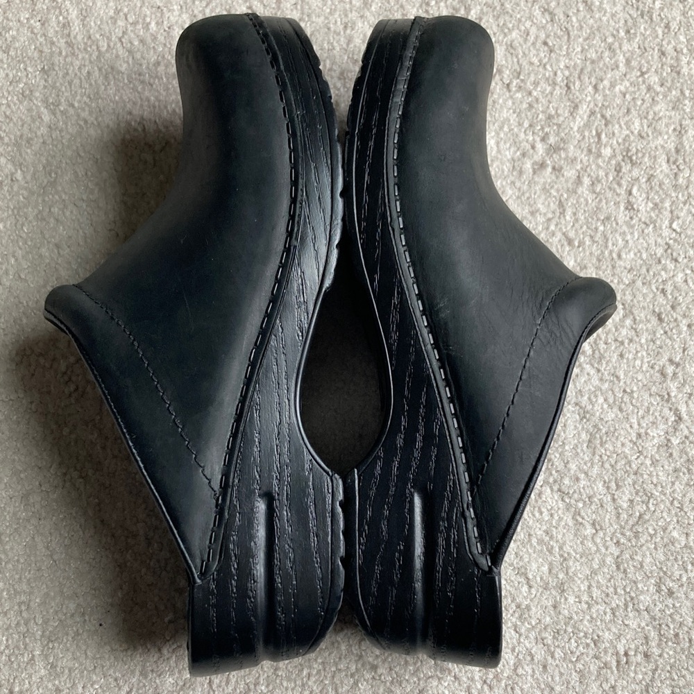 dansko 37 mule us 6.5-7 - Picture 3 of 15